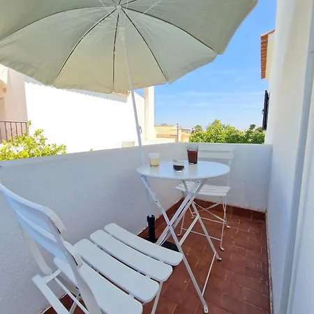 - & Rooms, Rooftop River View, Bbq & Ac 3* Portimao