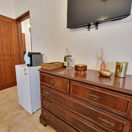 Guest house - & Rooms, Rooftop River View, Bbq & Ac Portimao